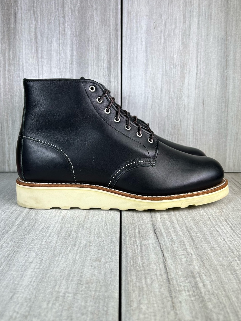 Red Wing 6-INCH ROUND toe boots - Picture 4 of 11